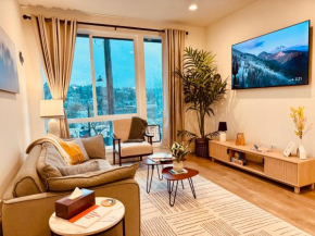 Luxe & Bright Gem - Prime Location, Roof Deck, View
